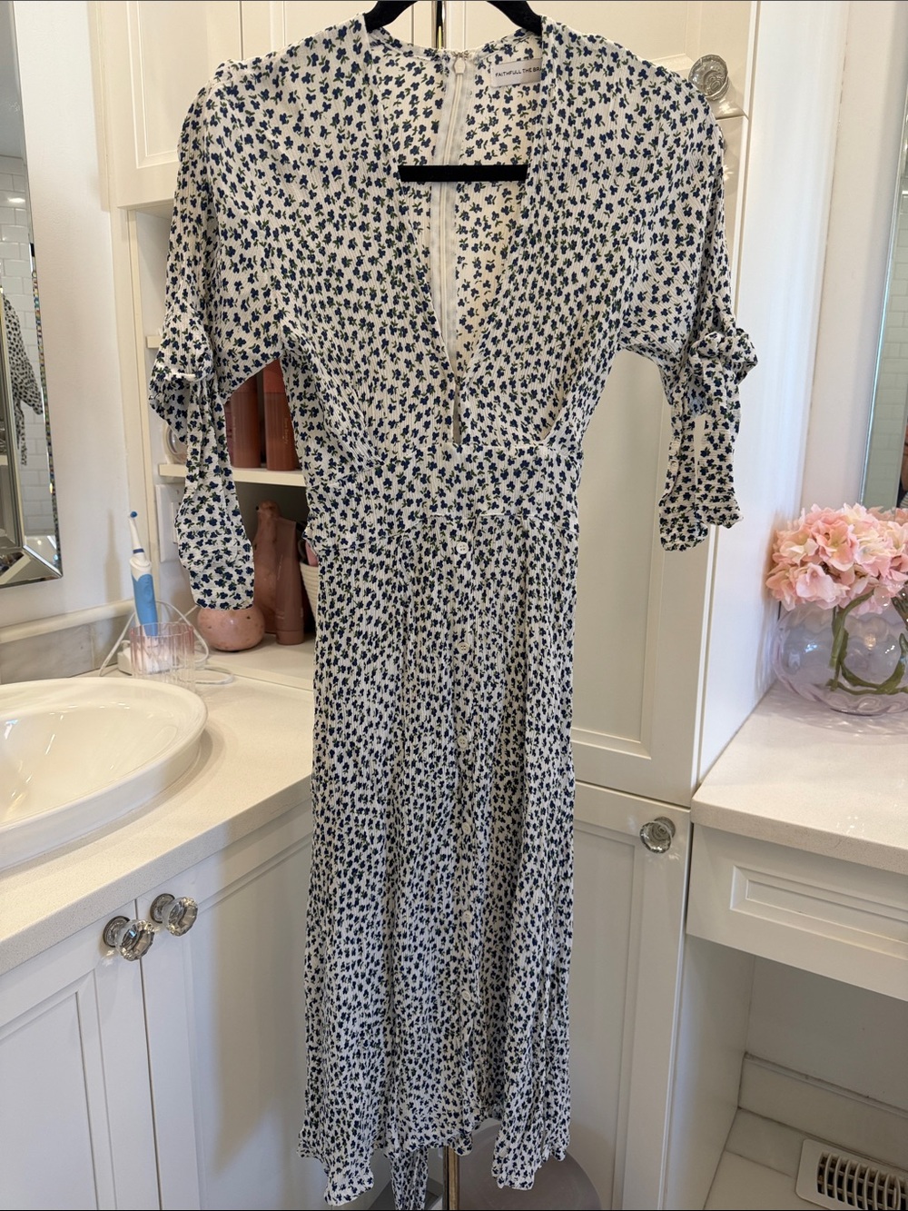 Faithfull The Brand dress - Picture 2 of 11